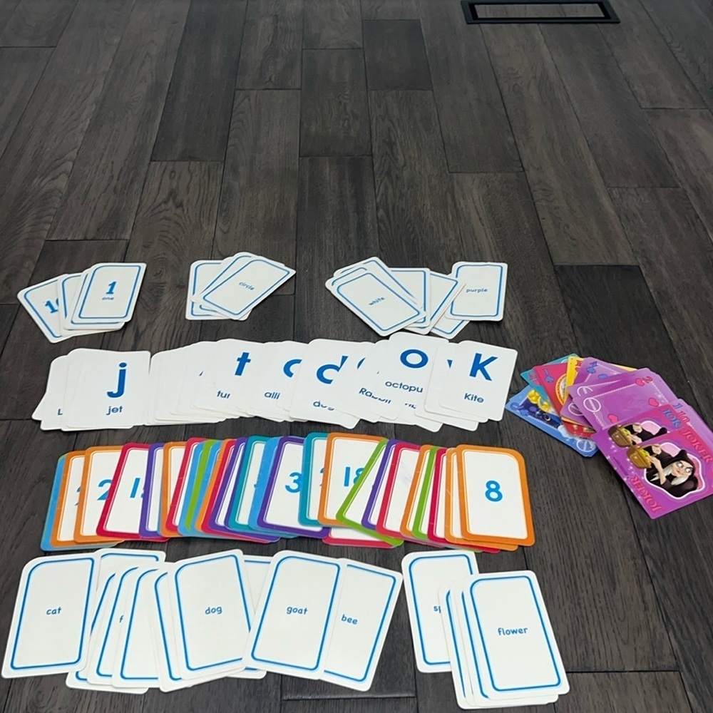 Educational flashcards for kids with numbers, letters shapes, and colors